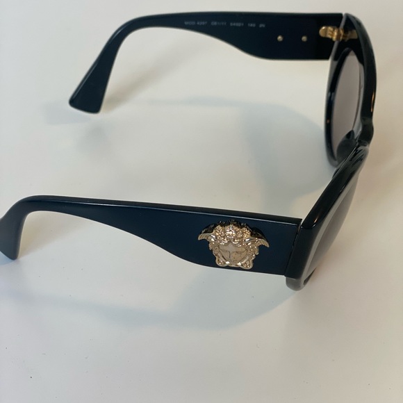 Versace sunglasses LIMITED EDITION - Picture 4 of 7